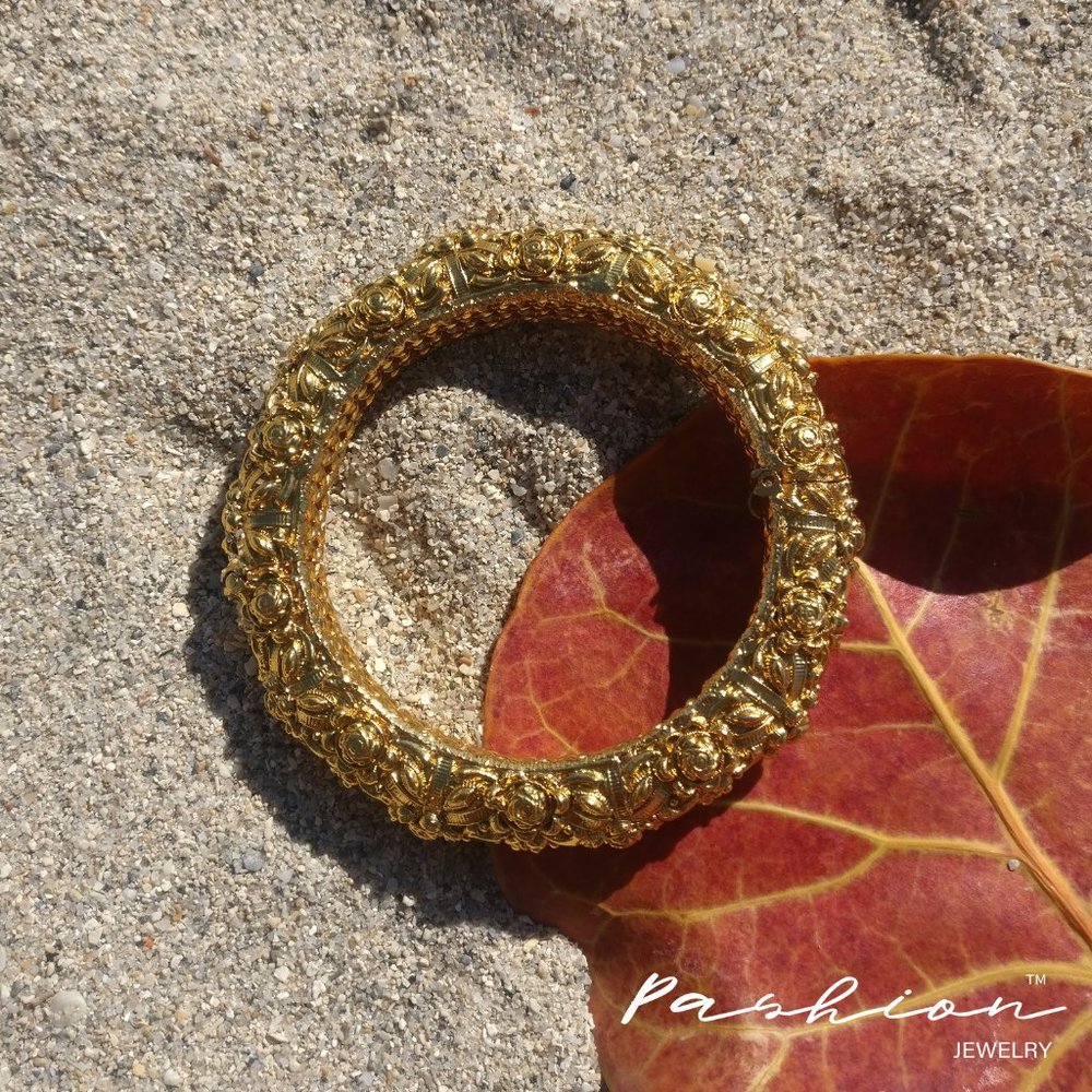 Super Chic Bohemian India Inspired Bracelet - Picture 5 of 8